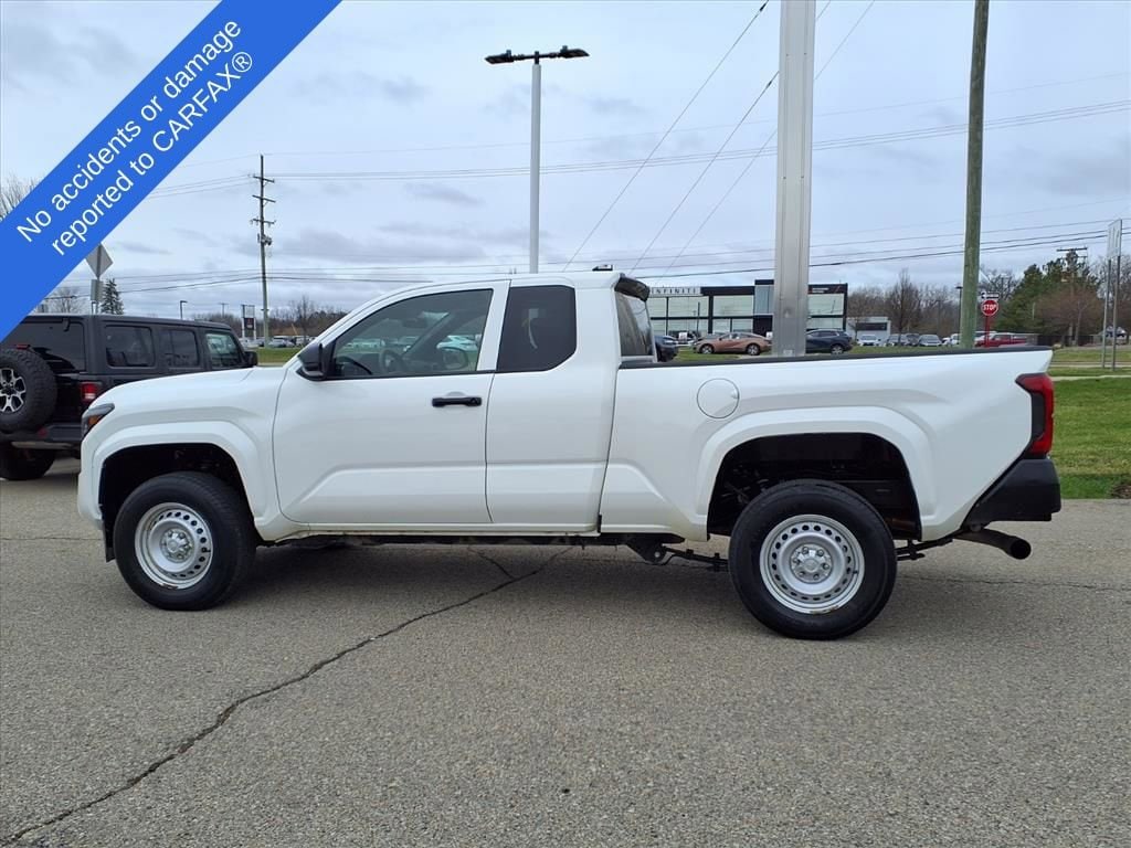 Thumbnail: 2024 Toyota Tacoma - 9