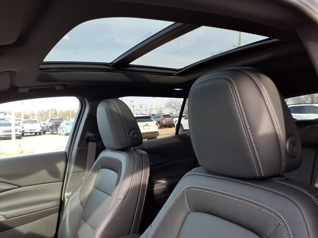 Thumbnail: 2026 Chevrolet Equinox - 17