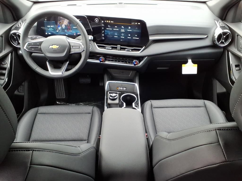 Thumbnail: 2026 Chevrolet Equinox - 10