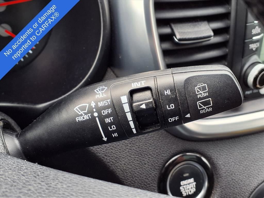 Thumbnail: 2016 Kia Sorento - 21