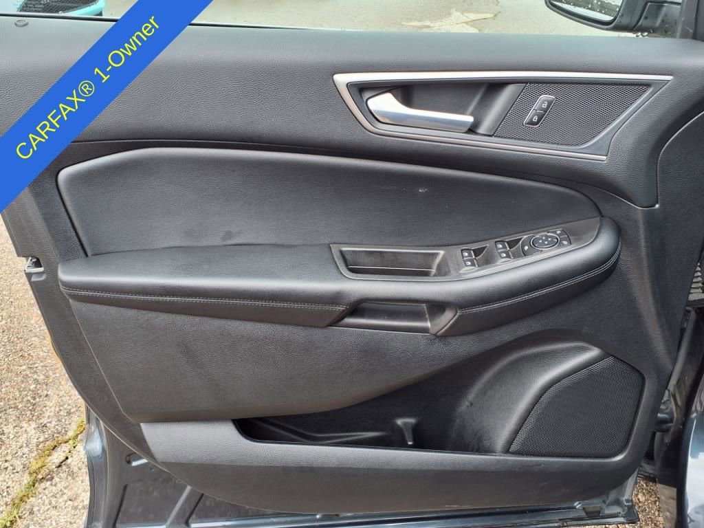 Thumbnail: 2022 Ford Edge - 14