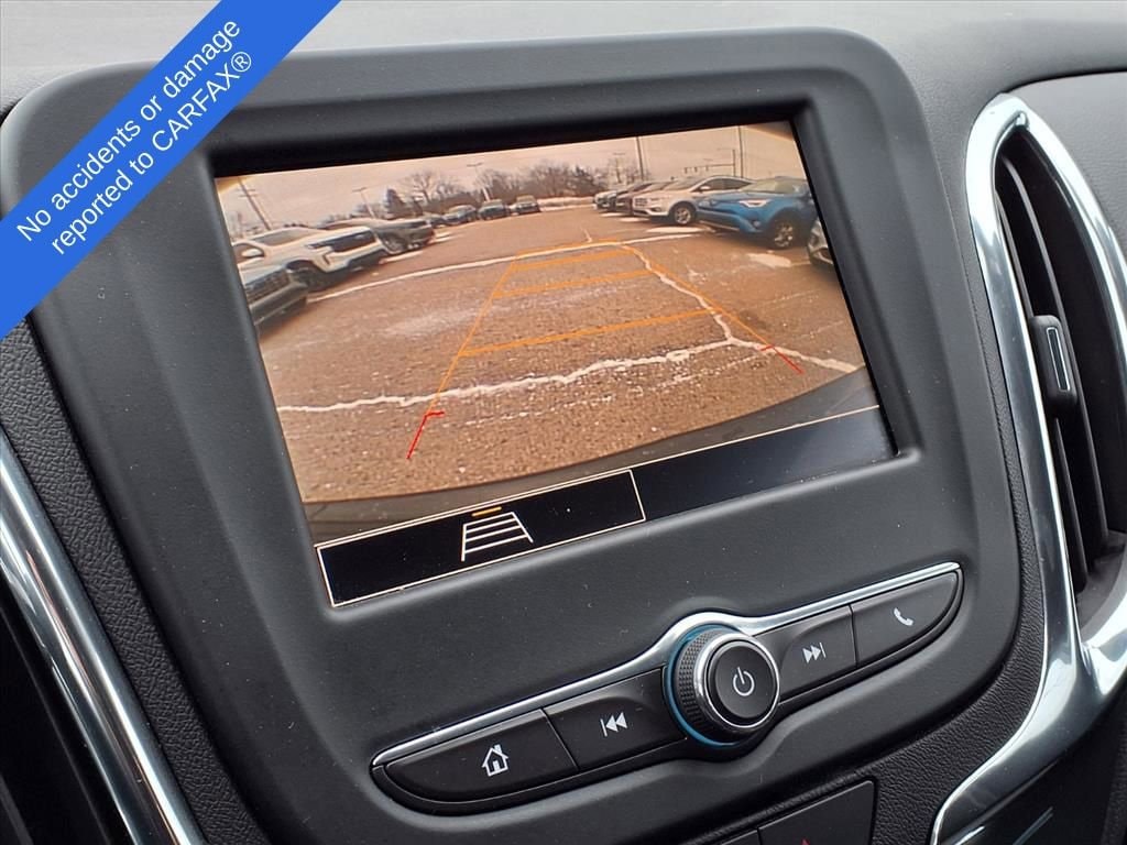 Thumbnail: 2022 Chevrolet Equinox - 22