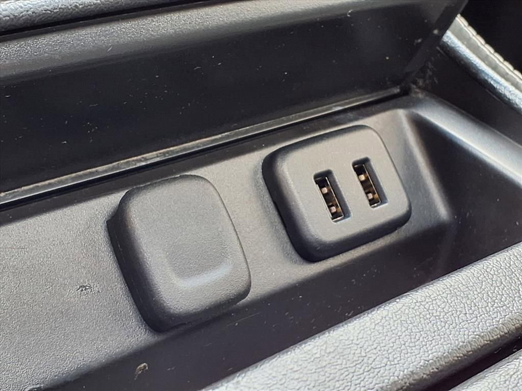 Thumbnail: 2017 Chevrolet Suburban - 27