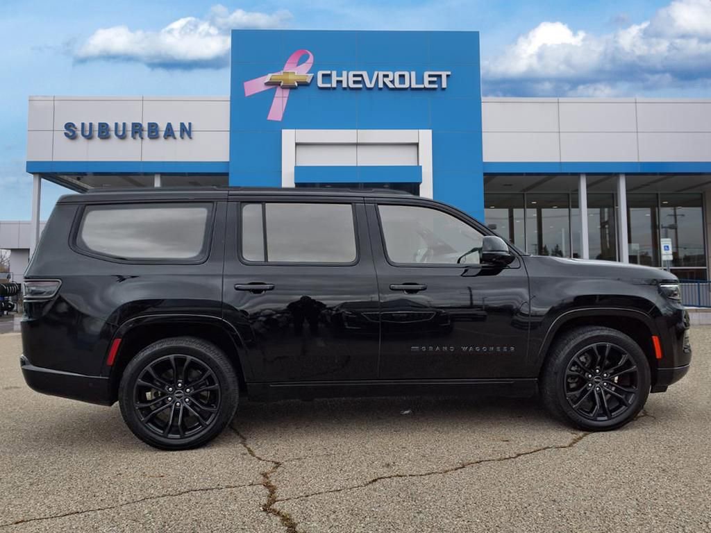 2022 Jeep Grand Wagoneer II Obsidian photo 4