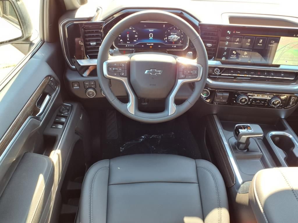 Thumbnail: 2025 Chevrolet Silverado 1500 - 11