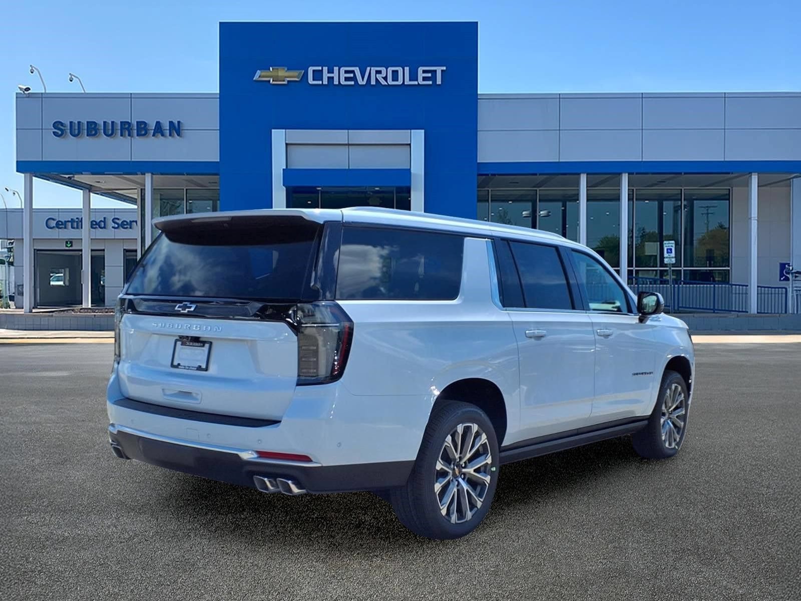 Thumbnail: 2026 Chevrolet Suburban - 4