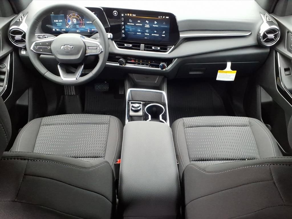 Thumbnail: 2026 Chevrolet Equinox - 10