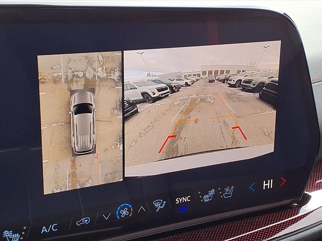 Thumbnail: 2026 Chevrolet Traverse - 21