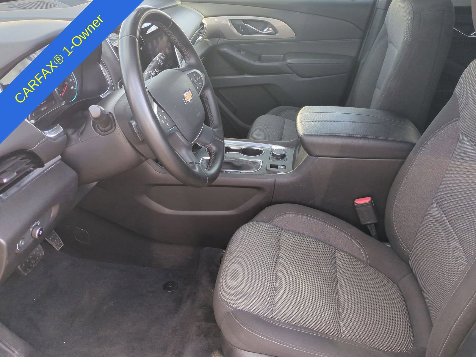 Thumbnail: 2023 Chevrolet Traverse - 17