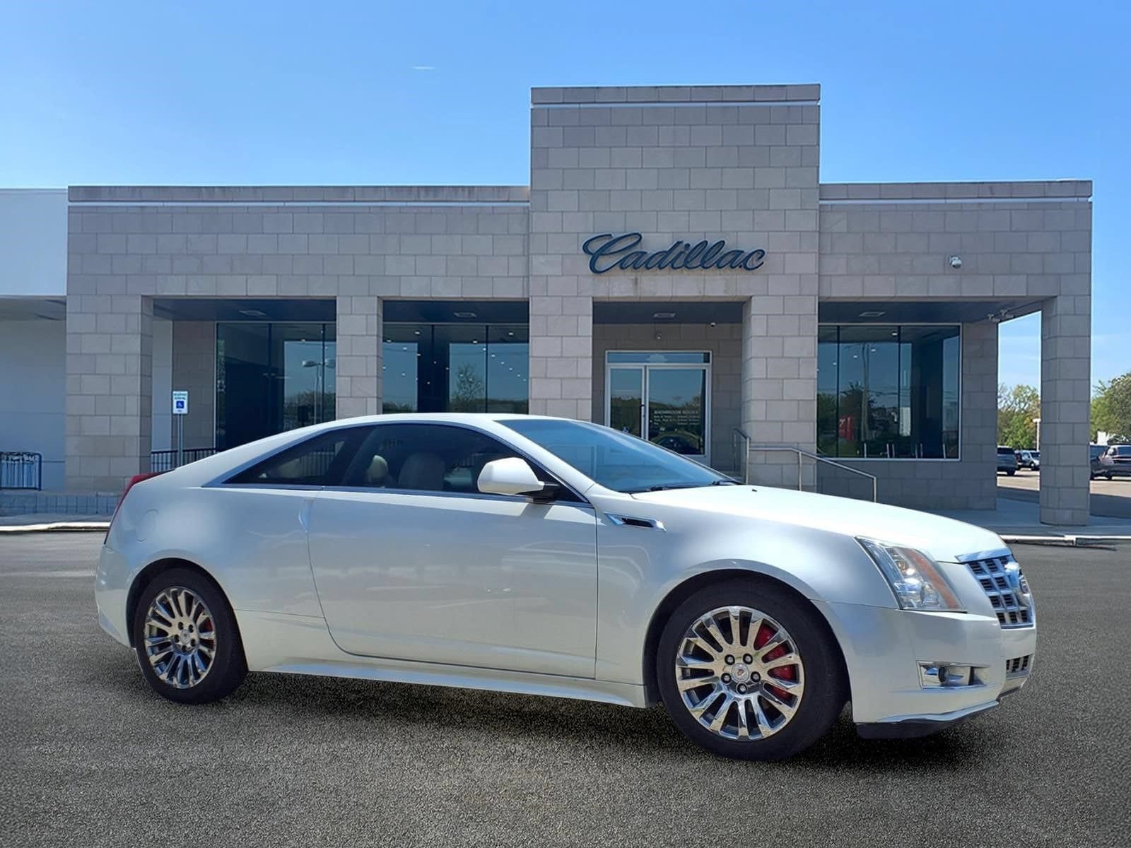 Thumbnail: 2014 Cadillac CTS - 4