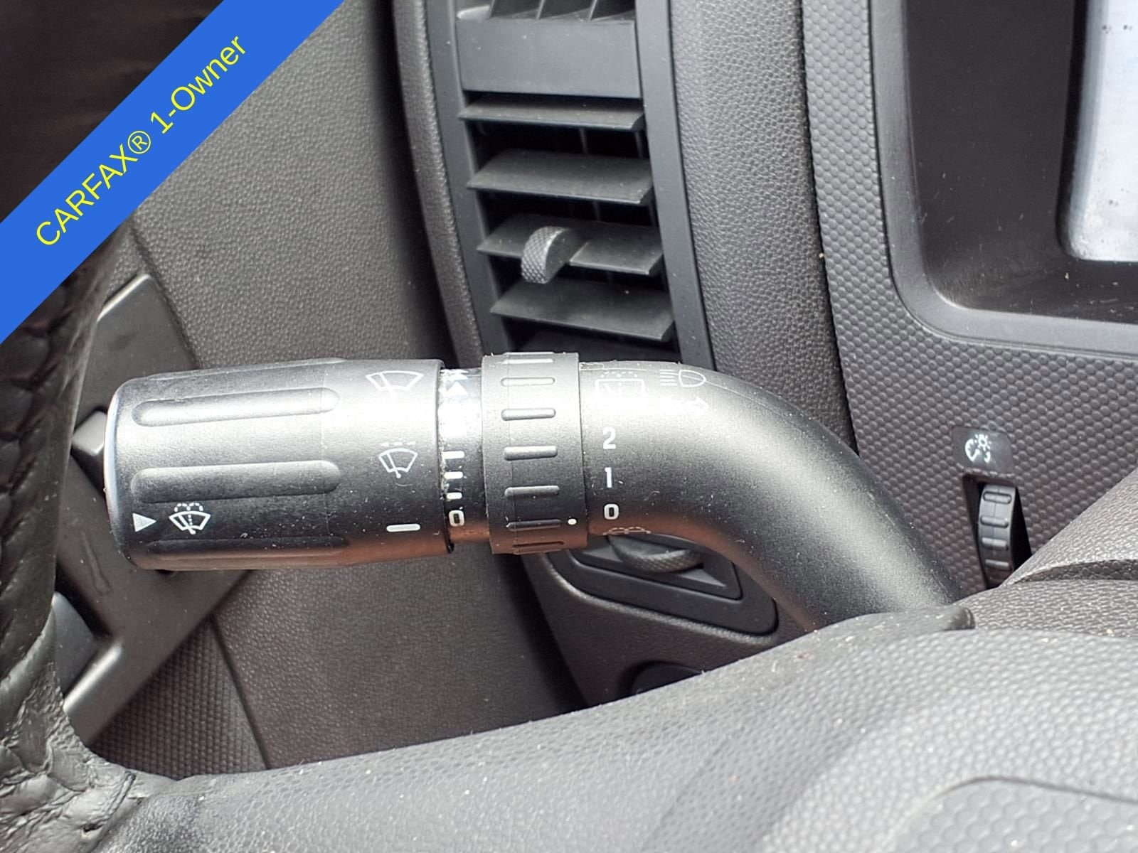 Thumbnail: 2010 Ford Escape - 27