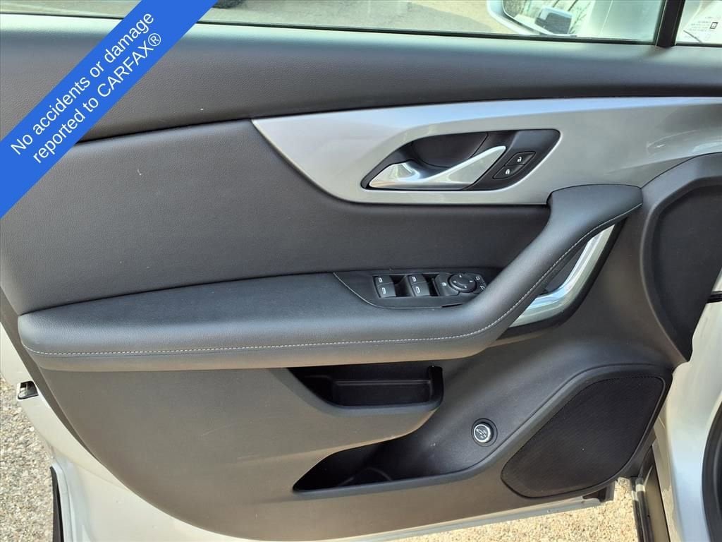 Thumbnail: 2020 Chevrolet Blazer - 15