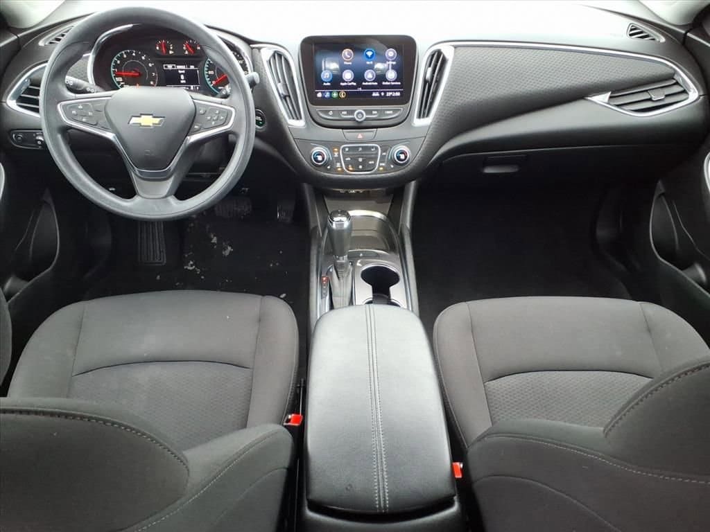 Thumbnail: 2019 Chevrolet Malibu - 10