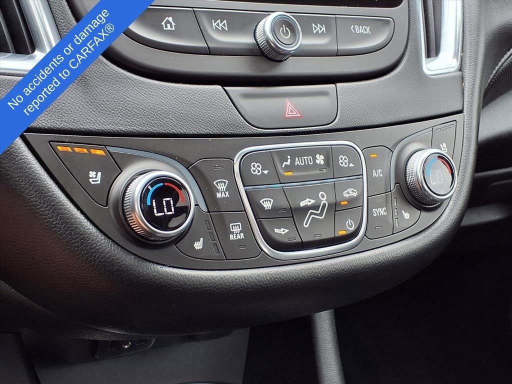Thumbnail: 2016 Chevrolet Malibu - 27