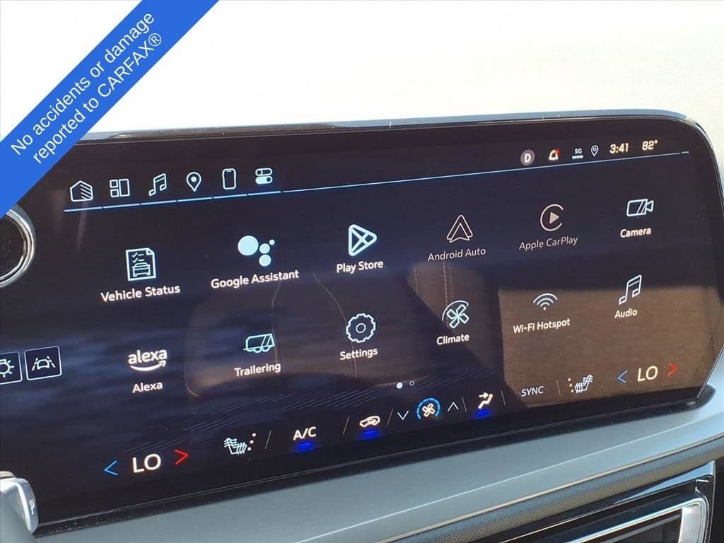 Thumbnail: 2025 Chevrolet Traverse - 23