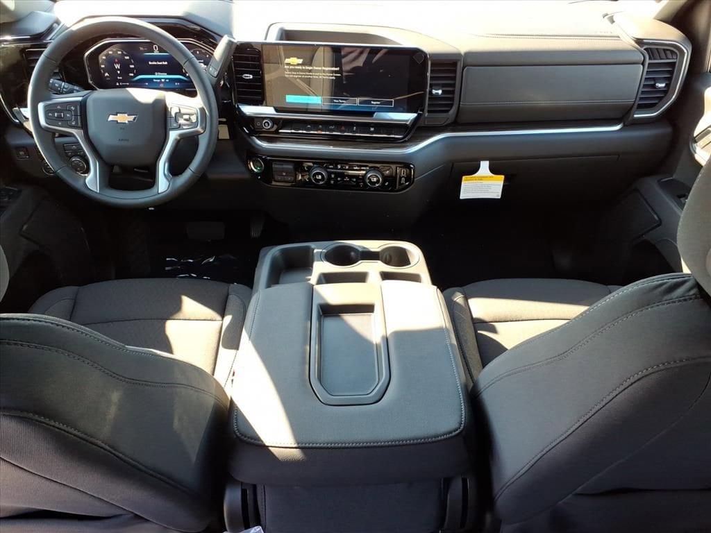 Thumbnail: 2026 Chevrolet Silverado 1500 - 10