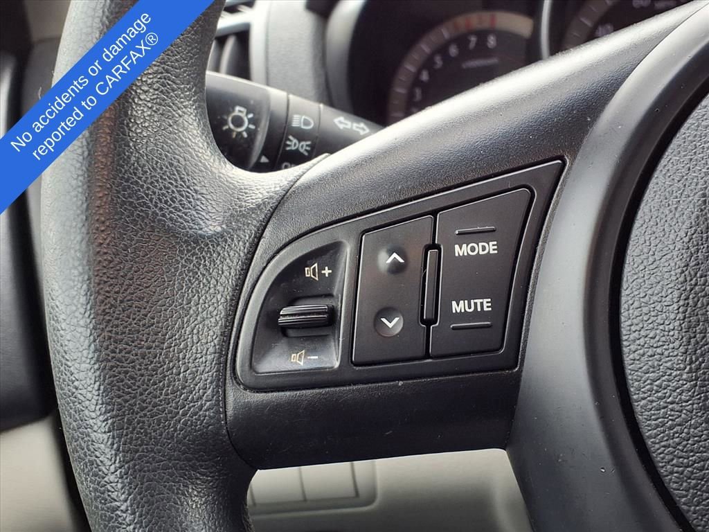 Thumbnail: 2011 Kia Forte - 30