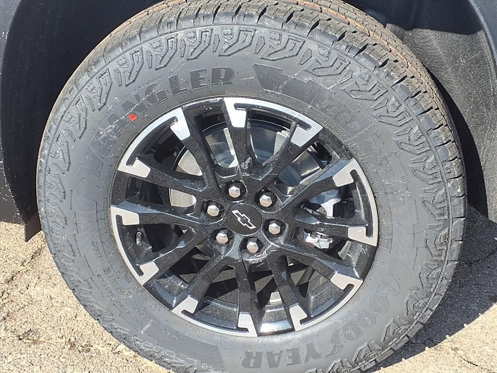 Thumbnail: 2026 Chevrolet Traverse - 7