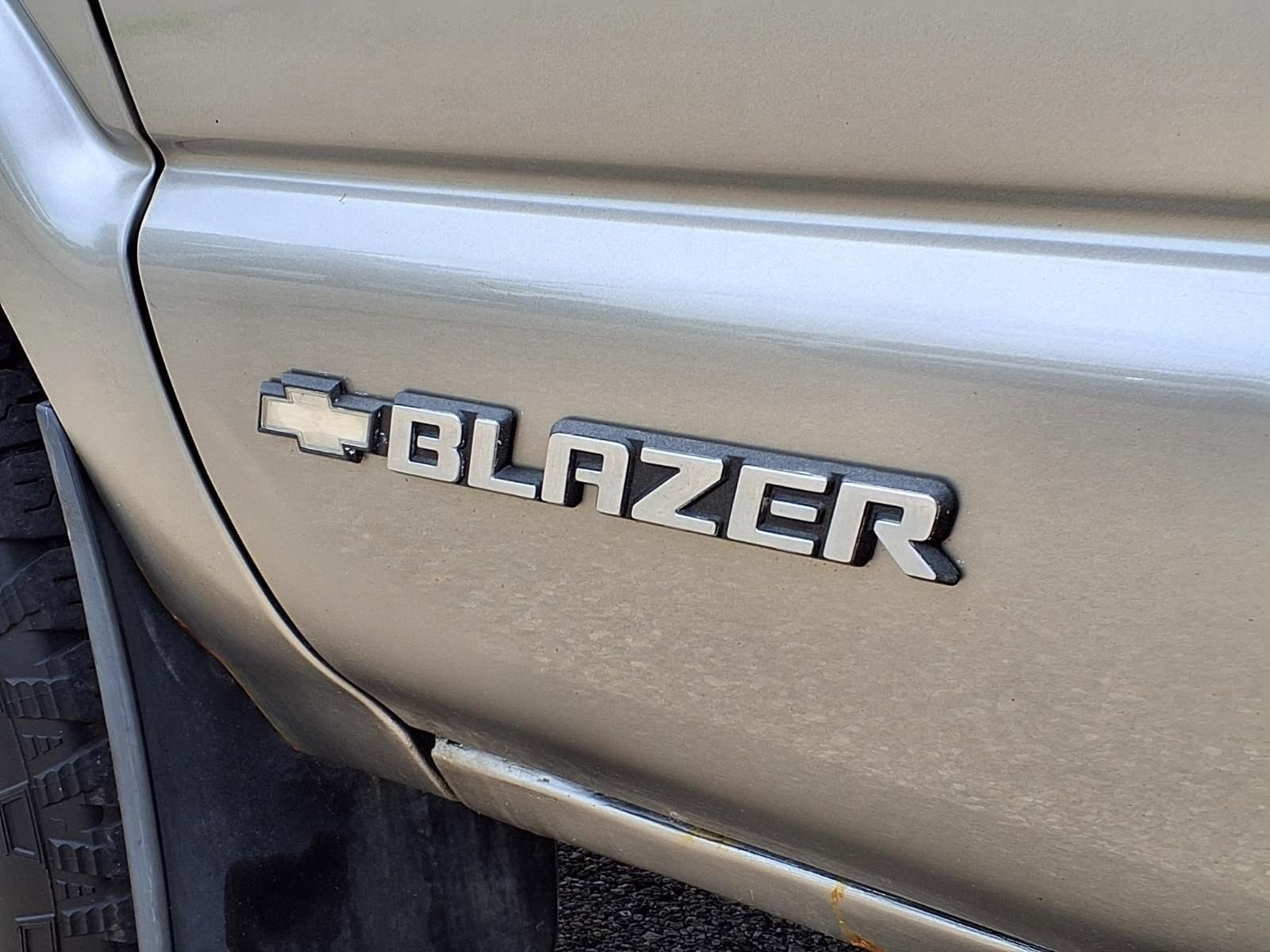 Thumbnail: 2000 Chevrolet Blazer - 12