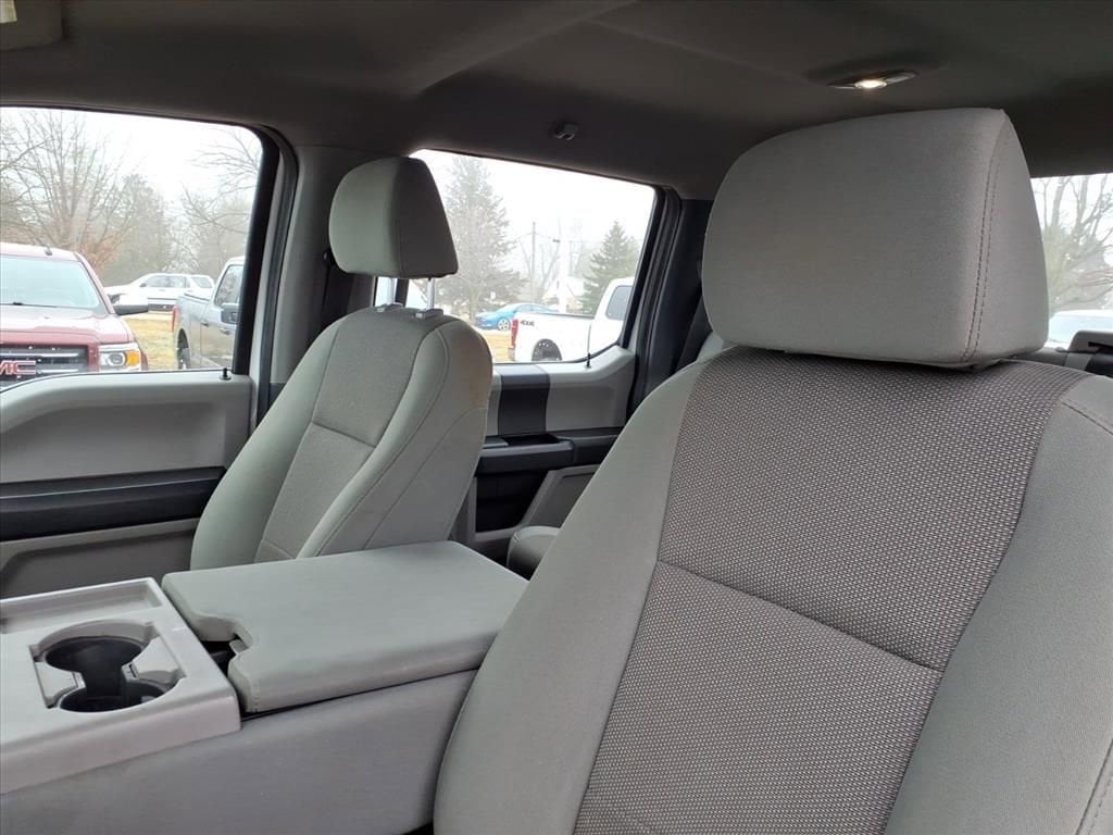 Thumbnail: 2020 Ford Econoline - 17