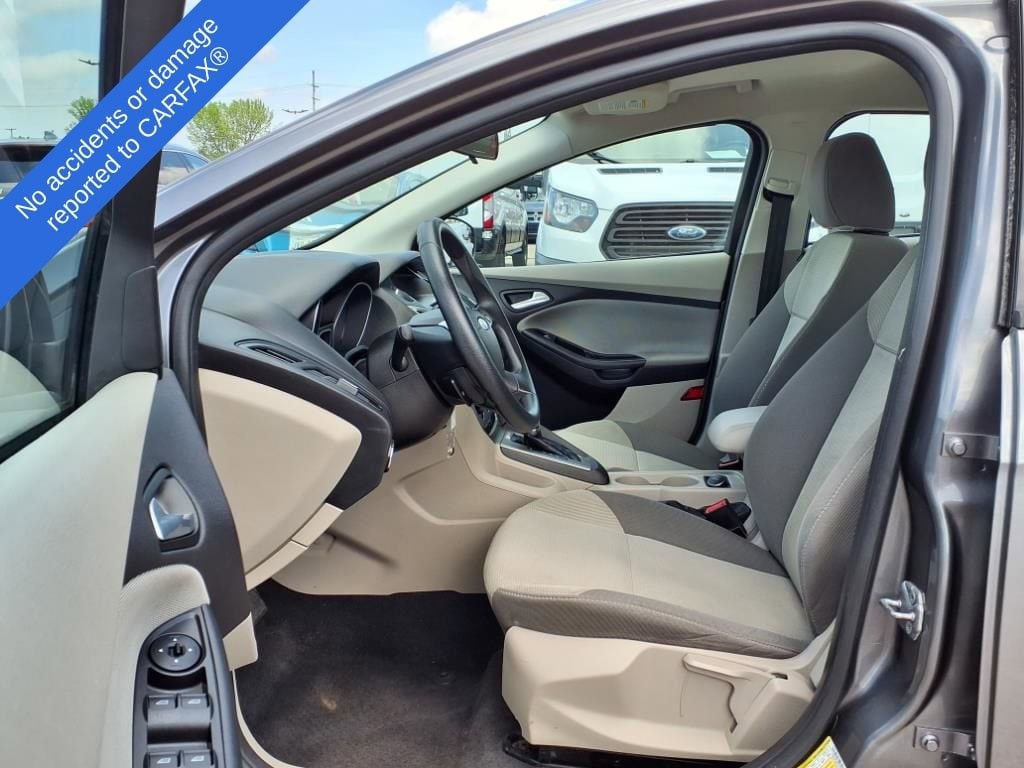 Thumbnail: 2014 Ford Focus - 17