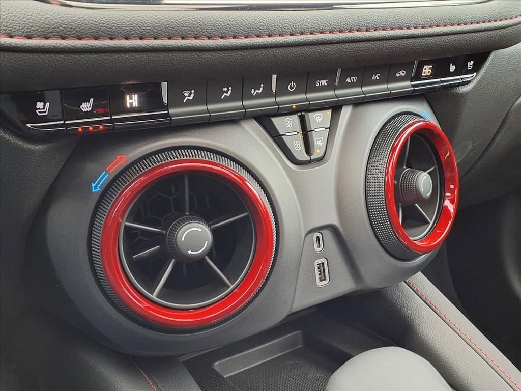 Thumbnail: 2026 Chevrolet Blazer - 22