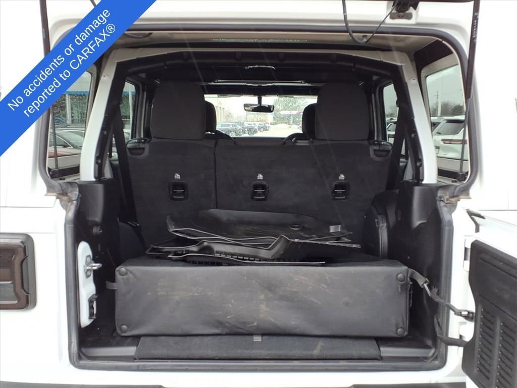 Thumbnail: 2022 Jeep Wrangler - 10