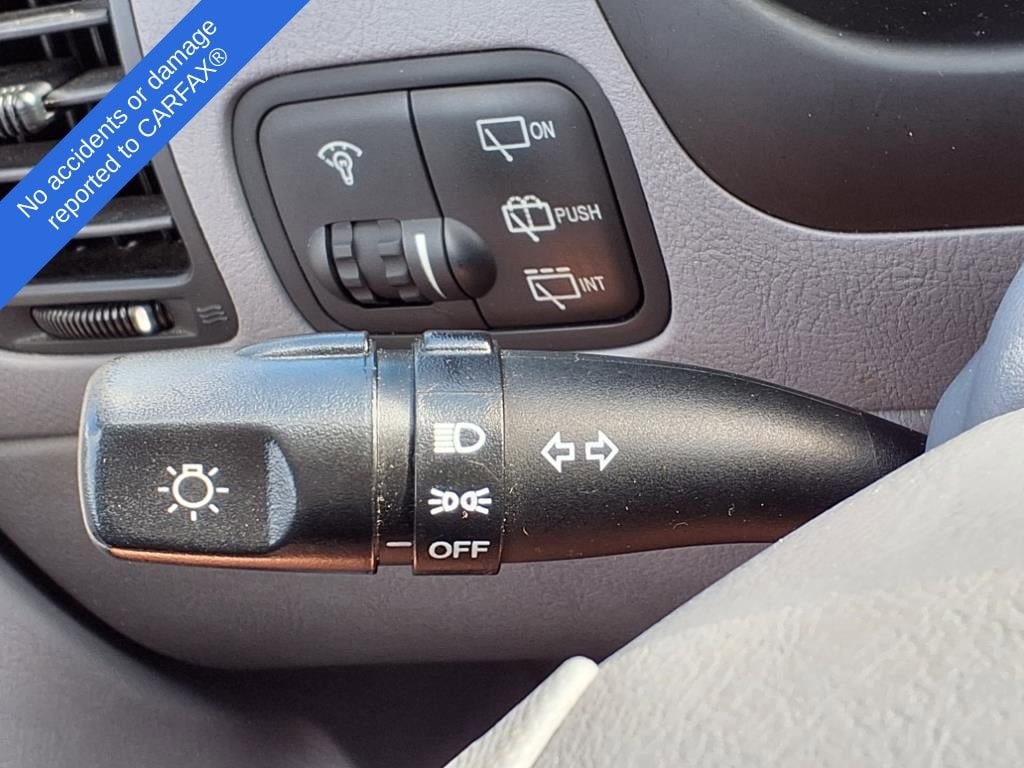 Thumbnail: 2005 Hyundai Accent - 20