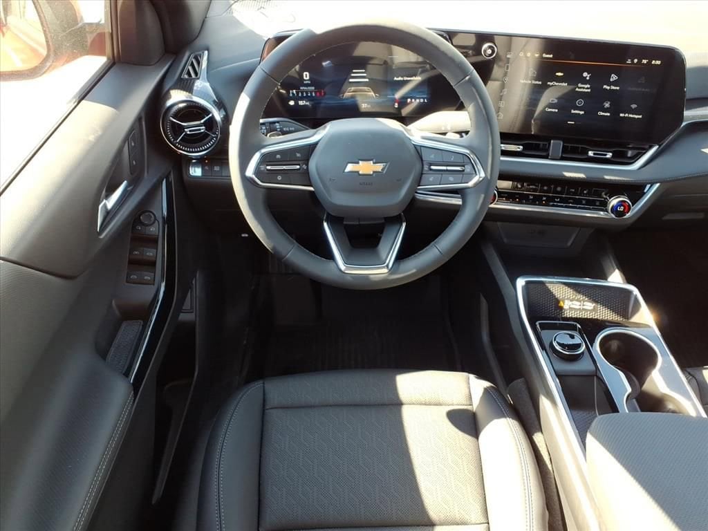 Thumbnail: 2026 Chevrolet Equinox - 11