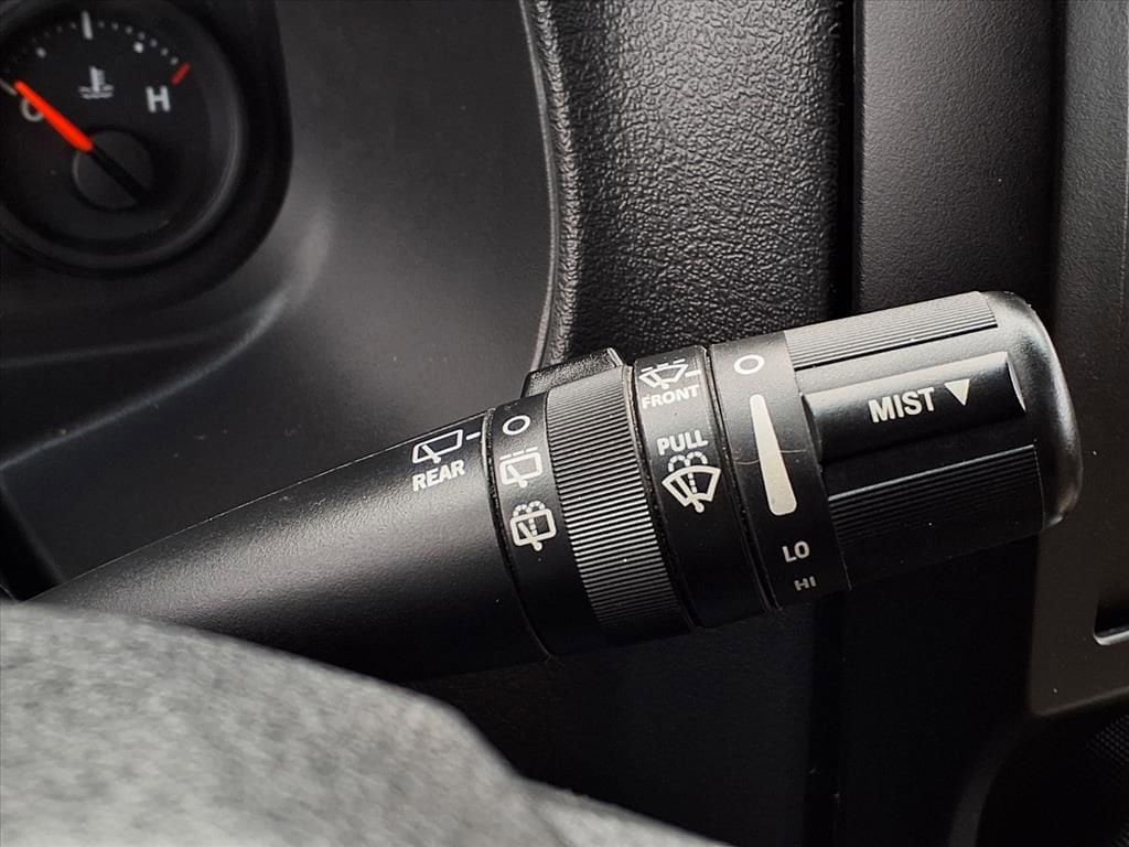 Thumbnail: 2010 Jeep Compass - 21