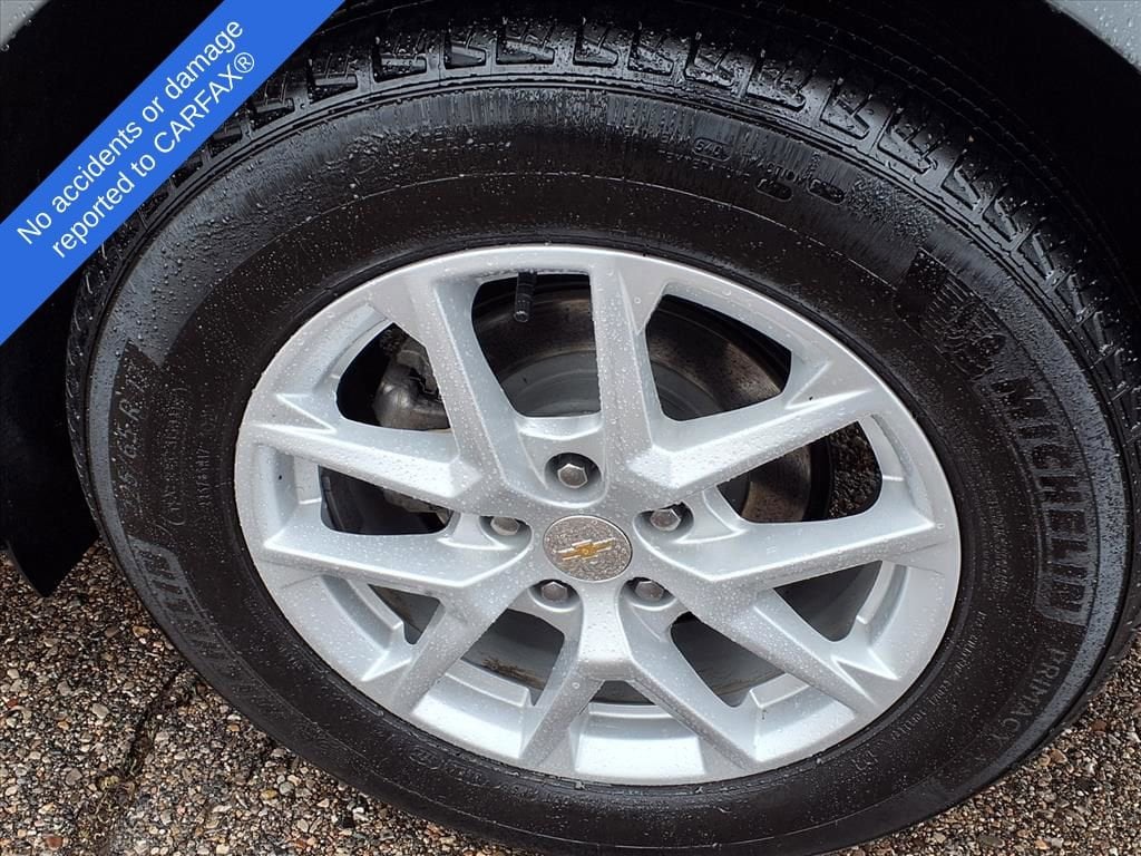 Thumbnail: 2024 Chevrolet Equinox - 10