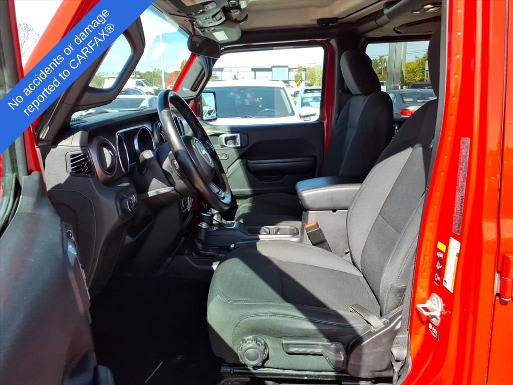 Thumbnail: 2021 Jeep Gladiator - 15