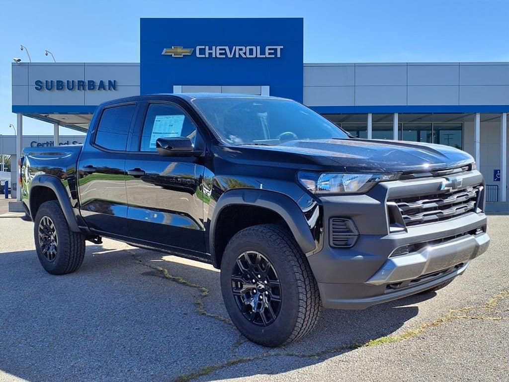 Thumbnail: 2026 Chevrolet Colorado - 3