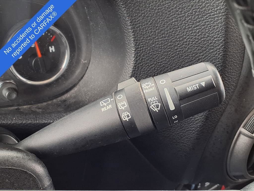 Thumbnail: 2013 Jeep Wrangler - 21