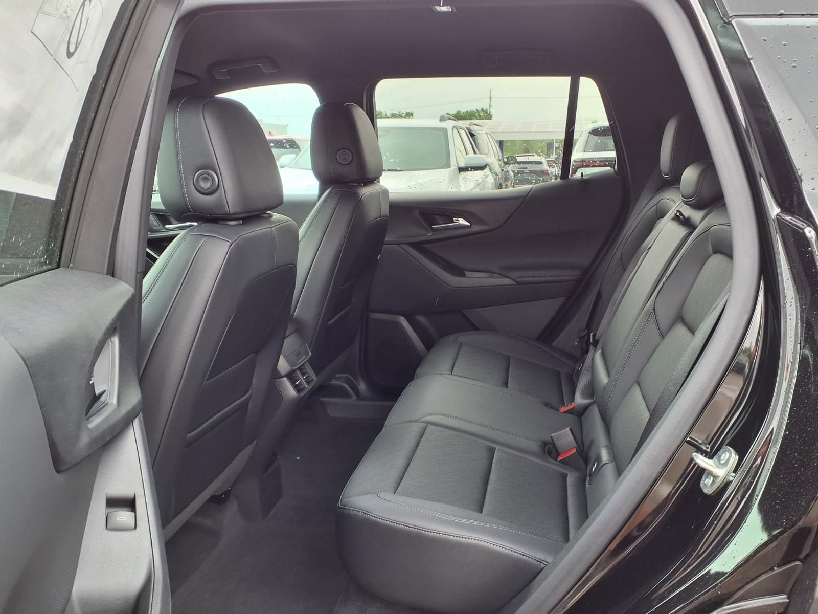 Thumbnail: 2026 Chevrolet Equinox - 10