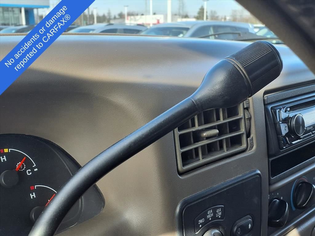 Thumbnail: 2004 Ford Econoline - 22