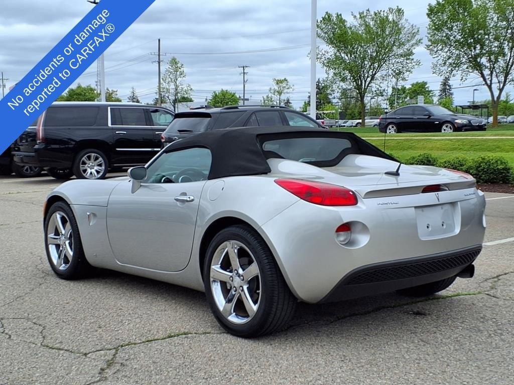 Thumbnail: 2009 Pontiac Solstice - 8