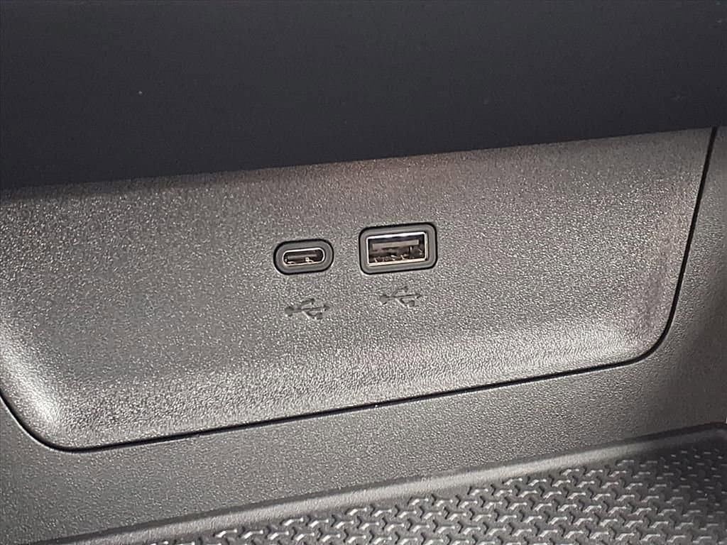 Thumbnail: 2026 Chevrolet Equinox - 19