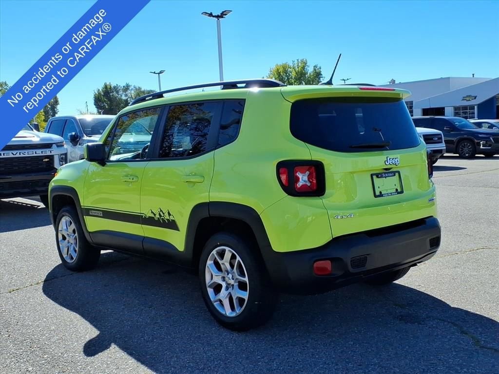 Thumbnail: 2017 Jeep Renegade - 8