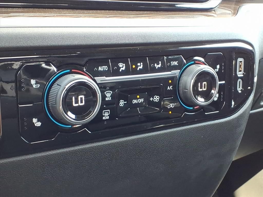 Thumbnail: 2026 Chevrolet Silverado 1500 - 20