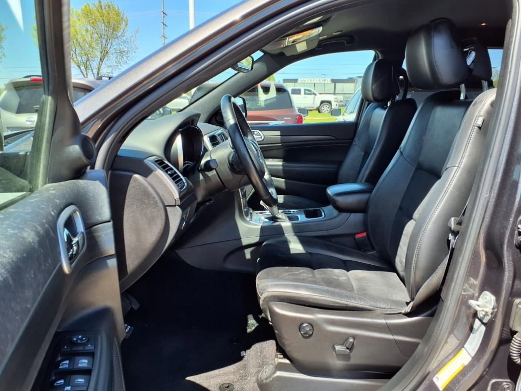 Thumbnail: 2018 Jeep Grand Cherokee - 10