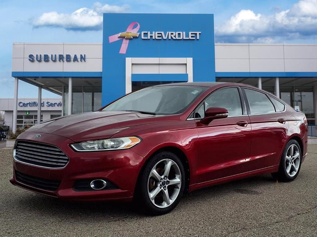 2013 Ford Fusion SE's photo