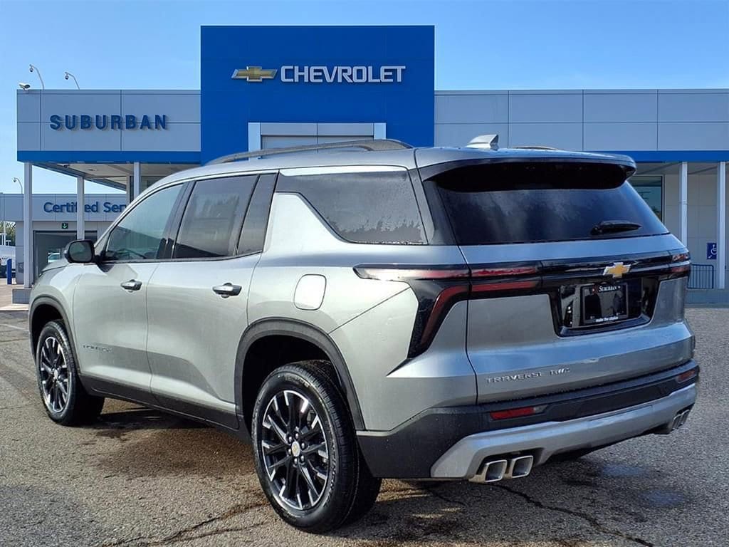 Thumbnail: 2026 Chevrolet Traverse - 6