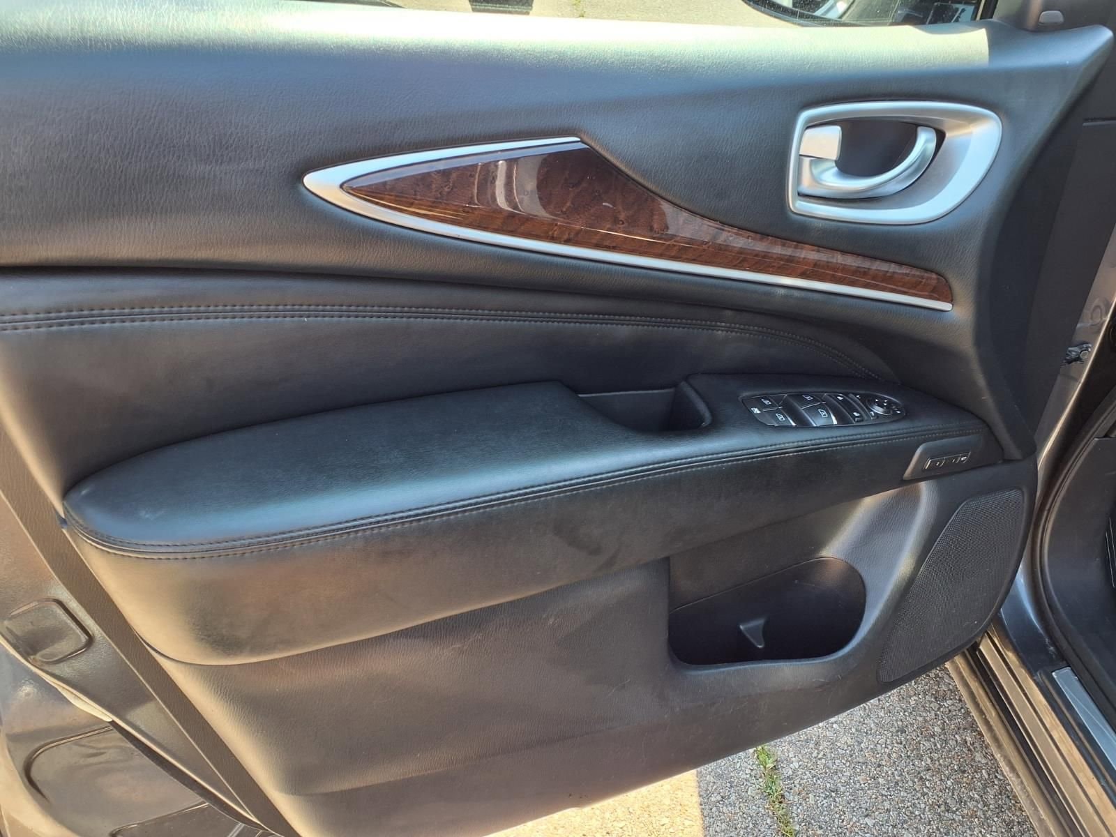 Thumbnail: 2013 INFINITI JX35 - 14