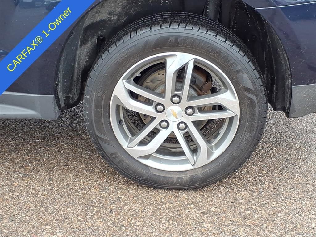 Thumbnail: 2017 Chevrolet Equinox - 9