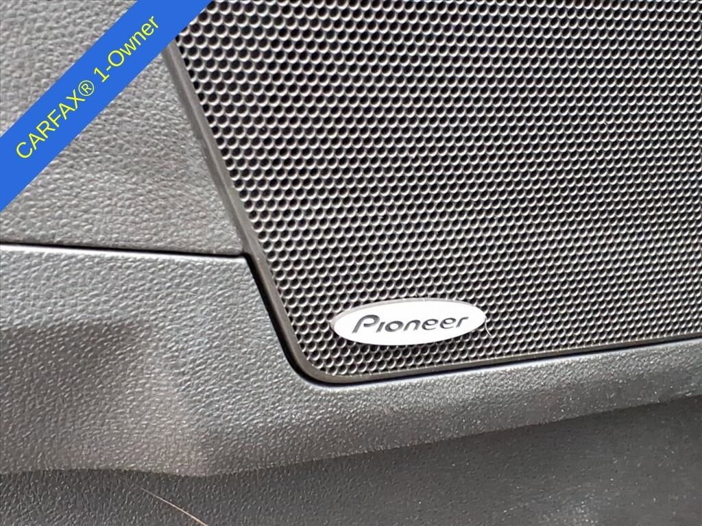 Thumbnail: 2017 Chevrolet Equinox - 16