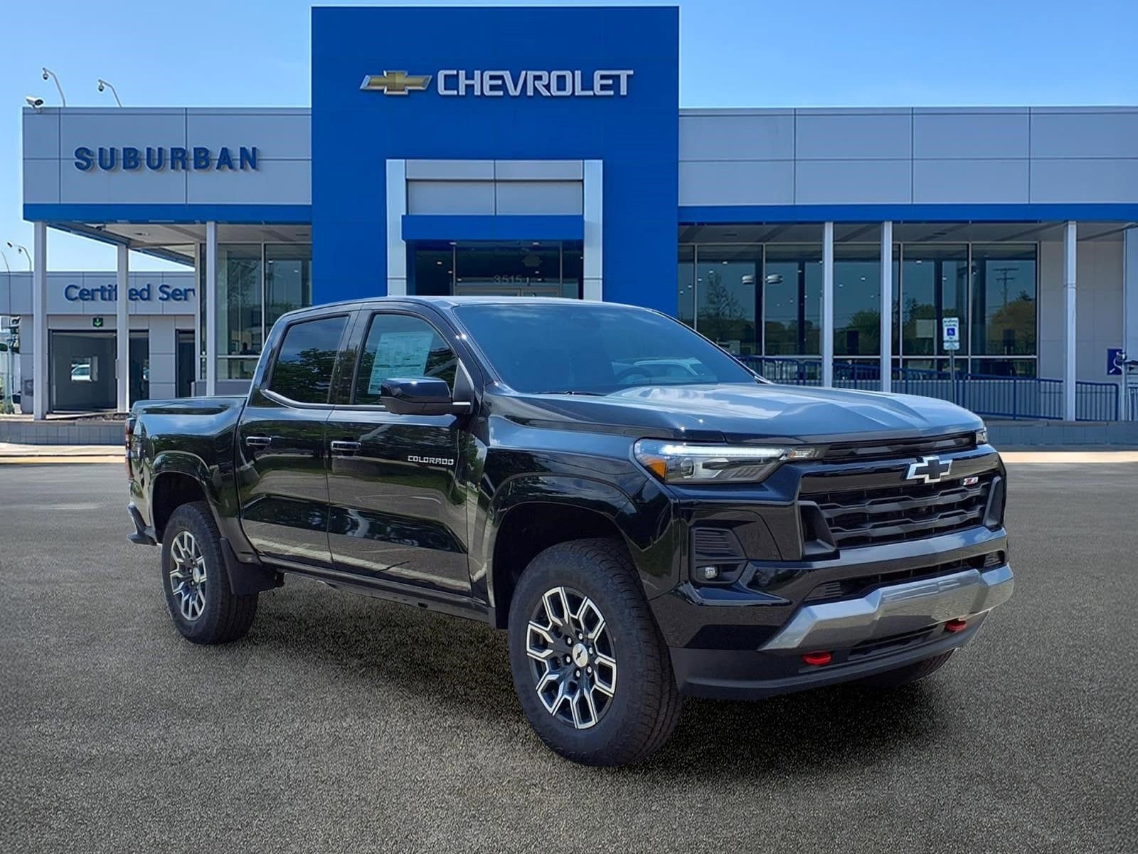 Thumbnail: 2026 Chevrolet Colorado - 3