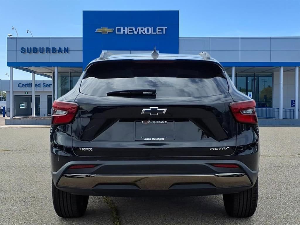 Thumbnail: 2025 Chevrolet Trax - 5