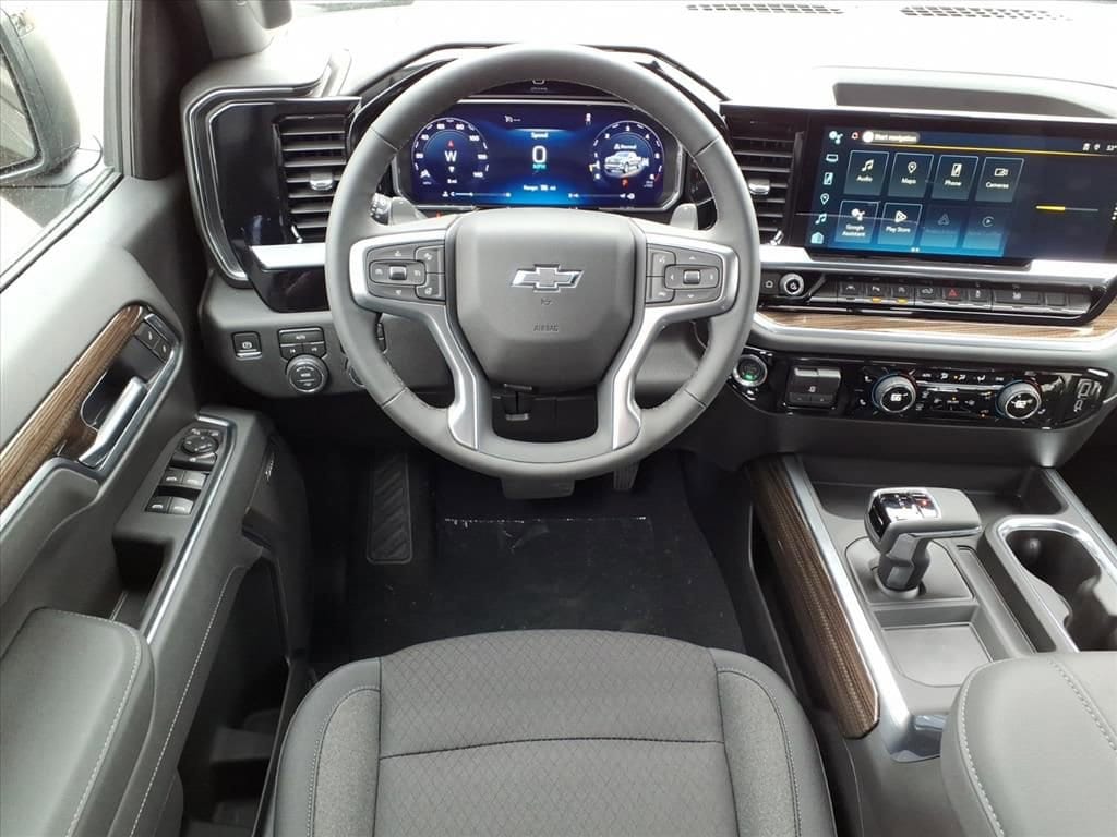 Thumbnail: 2026 Chevrolet Silverado 1500 - 11