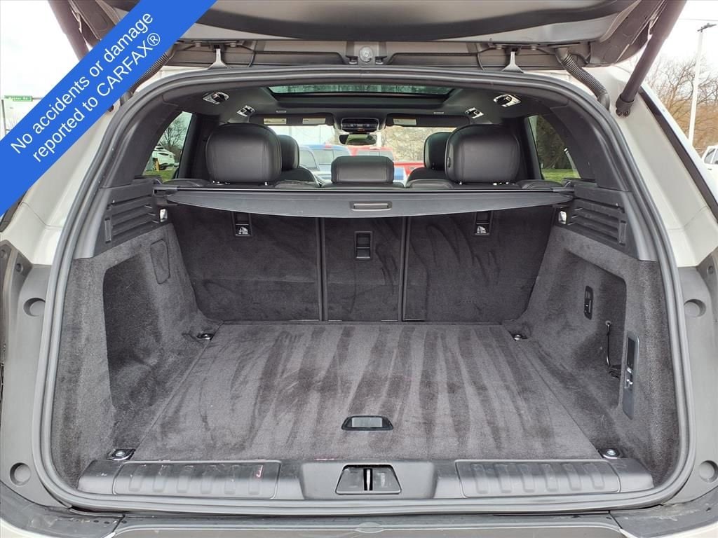 Thumbnail: 2025 Land Rover Range Rover Sport - 11